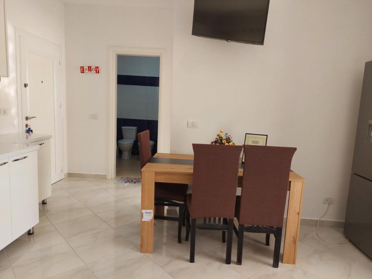 Bral Apartment 7 - Two-Bedroom With Seaview Durrës Exterior foto