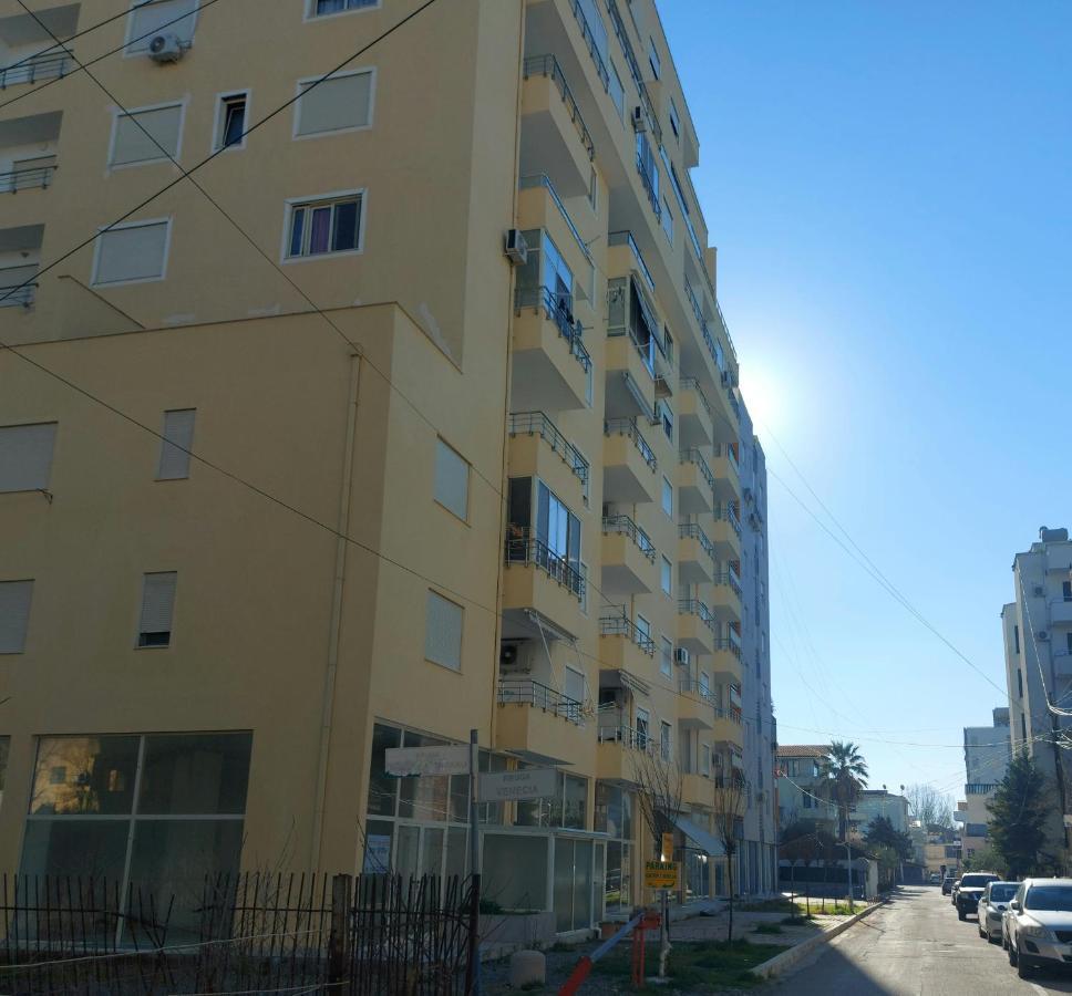 Bral Apartment 7 - Two-Bedroom With Seaview Durrës Exterior foto